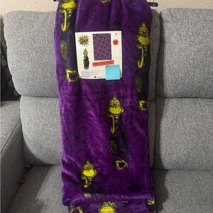 The Grinch Purple Halloween Plush Blanket
